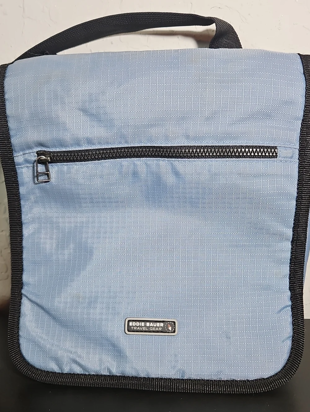 Eddie Bauer Travel Gear Light Blue/Black Crossbody Bag